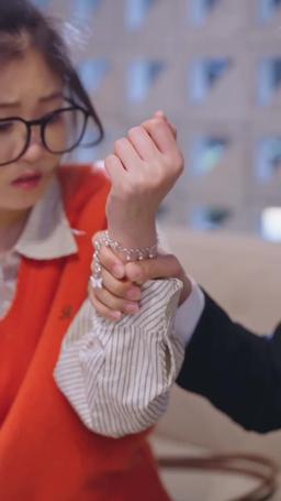 顧總找錯了，夫人是您手下牛馬 episode 12