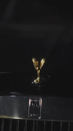 The Waiter I Married is a Big Shot episode 4