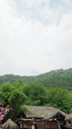 Musuh Kakakku Malah Jatuh Cinta Padaku episode 1