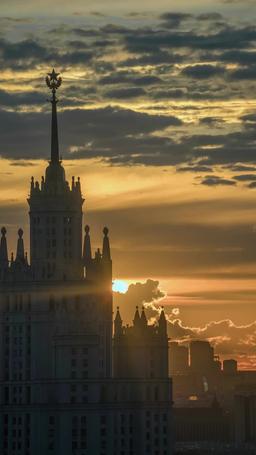 Le retour de la Reine de la mode episode 10