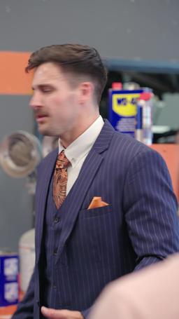 Pemecatan Legenda Detroit episode 28