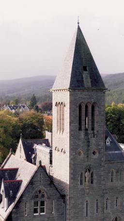 Enamorada del Alfa episode 4