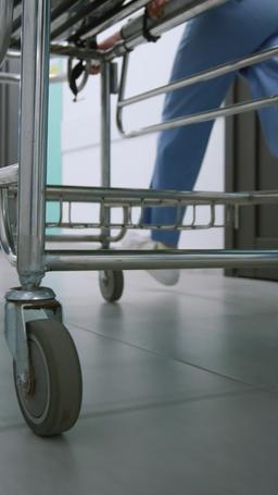 Brisée, puis Libre episode 8