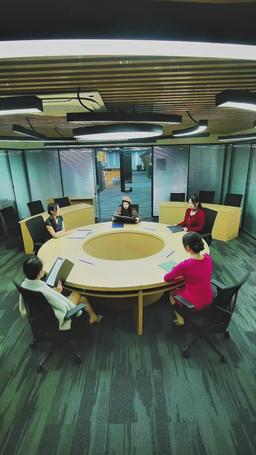 Mrs. Strauss Is Not An Intern episode 20