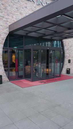 あいにく、ヒロイン役なので episode 28