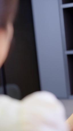 Gökten İnmiş Melek episode 47