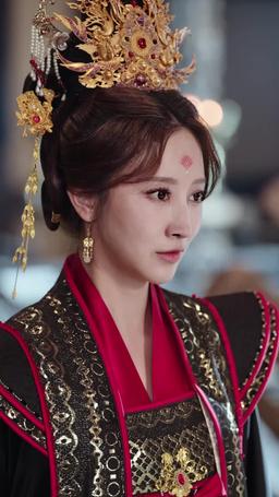 بعد أن طُرد من المملكة، بكت الإمبراطورة ندمًا episode 28