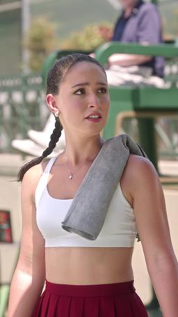 Ratu Lapangan Tenis episode 77