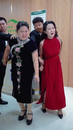 Vertragsliebe mit dem Rollstuhl-Onkel meines Verlobten episode 69