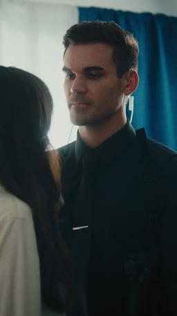 Falling For Her Bodyguard episode 26