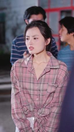 Gökten İnmiş Melek episode 81