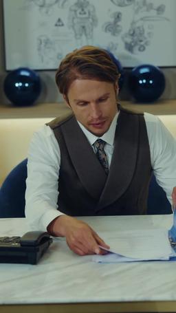 The Billionaire’s Lost Love episode 13