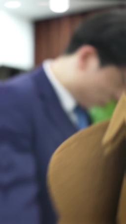 Potężny milioner spadł z nieba episode 66