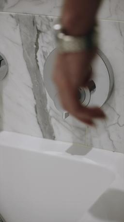 Embarazada y Mimada por el Multimillonario episode 9