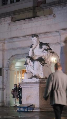 Manfaatkan Dia, Jatuh Cinta Padanya episode 66