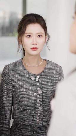 La diva in carne e il suo upgrade di sistema episode 49