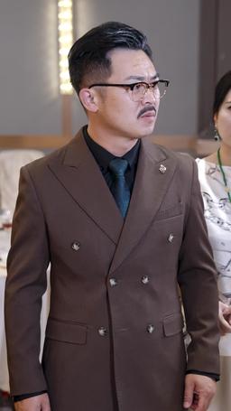 Surprise Proposal at Divorce Dinner episode 35