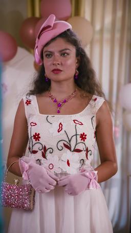 Incinta e sposata con una star del cinema episode 46