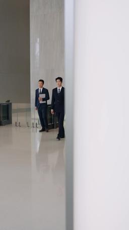 Hanya Ingin Jadi Sekretaris, Malah Jadi Istri Bos episode 7