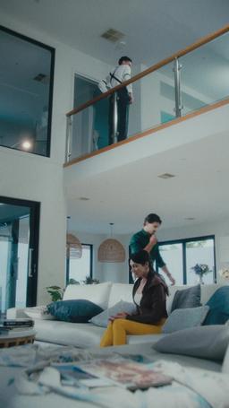 Falling For Her Bodyguard episode 17