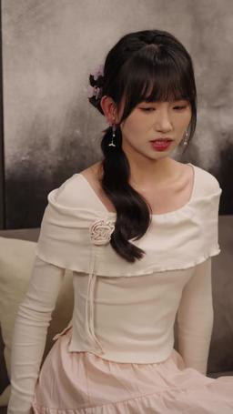 渣男嫌我醜，我轉身嫁給千億總裁 episode 75