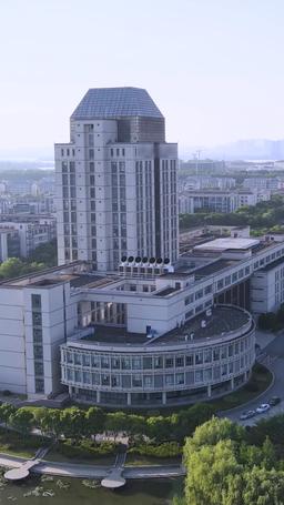 斷親後四個姐姐跪求我回家 episode 13