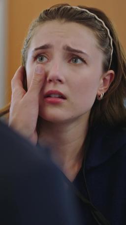 Pregnant by My Ex's Professor Dad episode 8