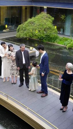 القلب الدافئ لعائلة العز يُذيب القلوب برقته episode 17