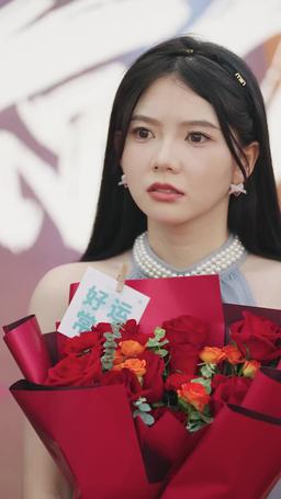 Film Yıldızının Karanlıktaki Kızı episode 18