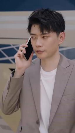 Wait, I'm the Leading Actor's First Love? episode 27