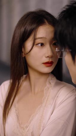 渣男嫌我醜，我轉身嫁給千億總裁 episode 34