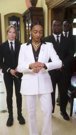 الزوج المنبوذ تحول لوريث غني episode 37