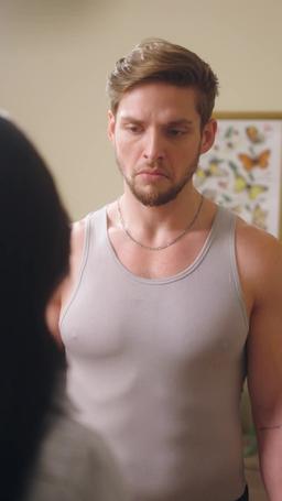 불길 속의 사랑: 내 레이서 의붓오빠 episode 42