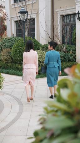 WTF?! My Mom is Billionaire?! episode 100