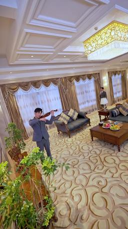 Farsa Falsa, Amor Real episode 8