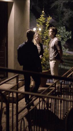 Terpenjara di Pelukan Mantan episode 18