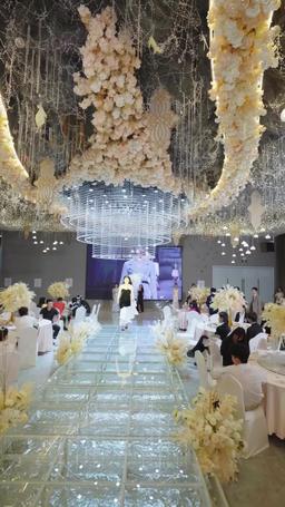 사모님, 대표님이 또 이상해요 episode 21