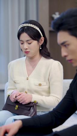 Kocamın Gizli CEO Olduğunu Kim Bilecekti? episode 15