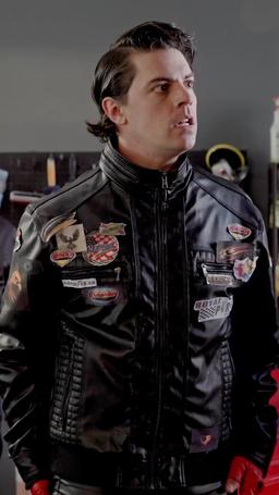 First Class'taki Gizli Milyarder episode 72