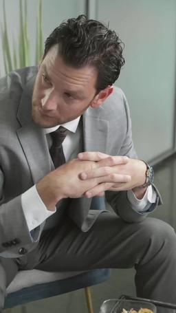 溫泉情緣：失憶嬌妻別想逃 episode 21