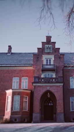 A Hamptons Summer Affair with My BFF's Brother episode 40