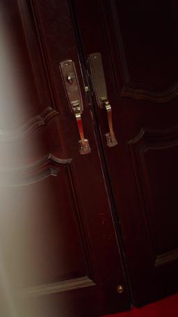 渣男嫌我醜，我轉身嫁給千億總裁 episode 13