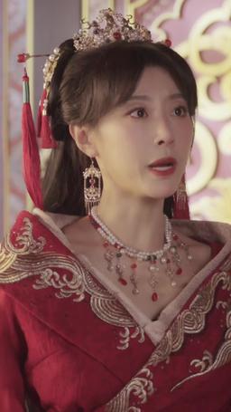 In This Life, Crown Princess Steals the Spotlight episode 20