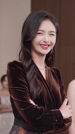 Yedek Kocam Bir Kodaman episode 24