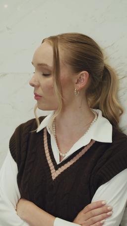 O Bilionário Fugitivo se Tornou Meu Noivo episode 23