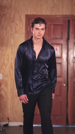 Sangue e Prata: A Ascensão da Companheira Rejeitada do Alfa episode 37