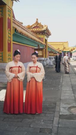 Sultanıma Hâmûşâne Aşk episode 69