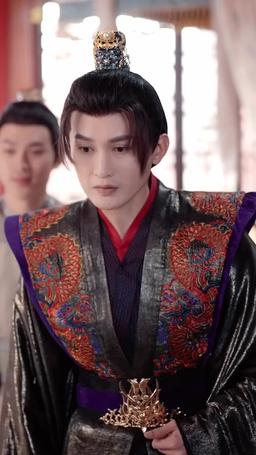 Prenses Olamam, Ama Kadın Generalim! episode 2