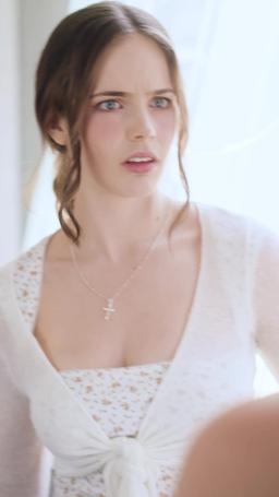 A Hamptons Summer Affair with My BFF's Brother episode 9