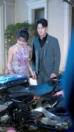 Milyarder Kocamın Üçlü Hayatı episode 32